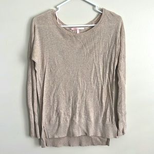 Victoria’s Secret, light sweater top